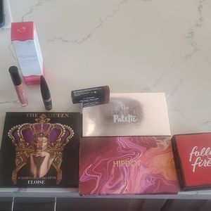 Make up bundkr